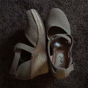 Boc sandals new